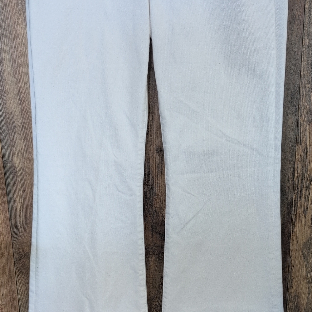 Express Women's Crisp White Mid Rise 70s Flare Jeans 8L       P247 - Picture 4 of 15